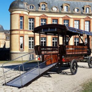 BÂCHE DE VOITURE